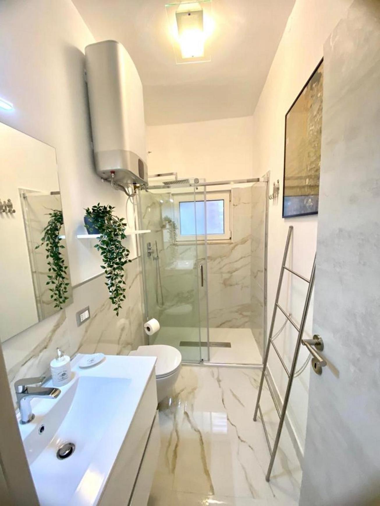 Navona Suite Viola Rome Bagian luar foto
